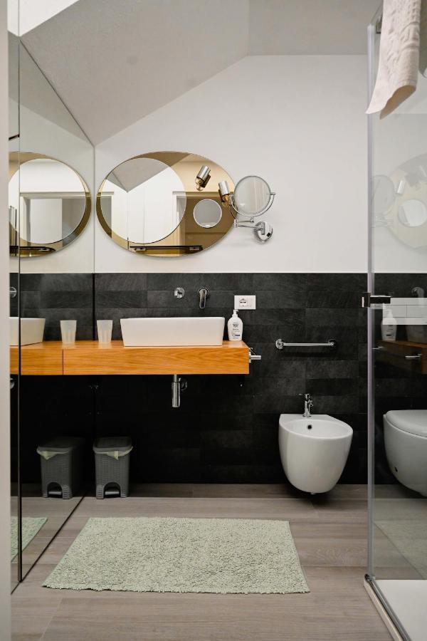 Cozy Studio Downtown Apartment Bassano del Grappa Ngoại thất bức ảnh