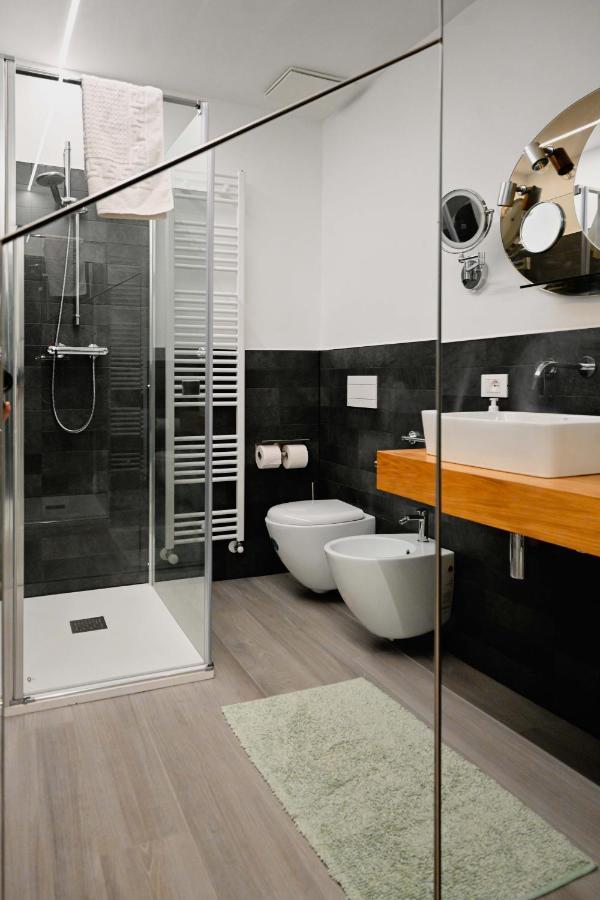 Cozy Studio Downtown Apartment Bassano del Grappa Ngoại thất bức ảnh