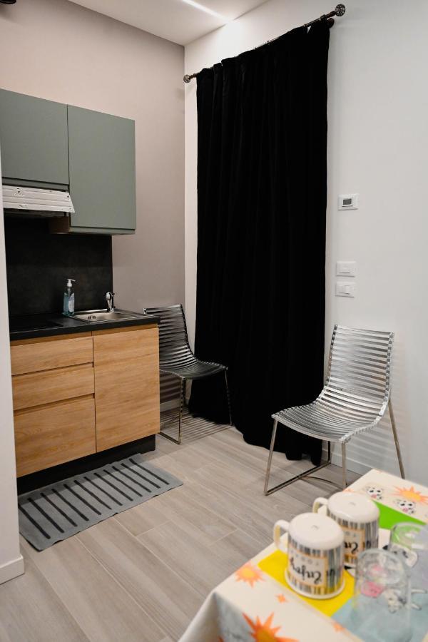 Cozy Studio Downtown Apartment Bassano del Grappa Ngoại thất bức ảnh